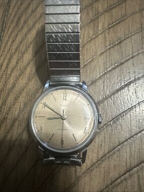 Timex Men's Silver Watch with Cream Dial